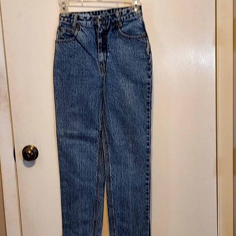 Banana Repultic Womans Sz 2 Reg Jeans.  Med Wash  Straight Leg 5 Pockets 39L